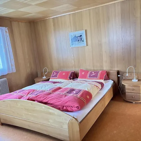 Easy With Parking Grachen